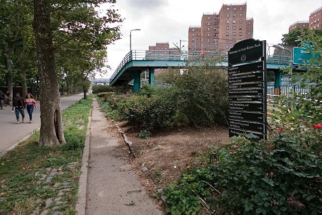 park facilities sign