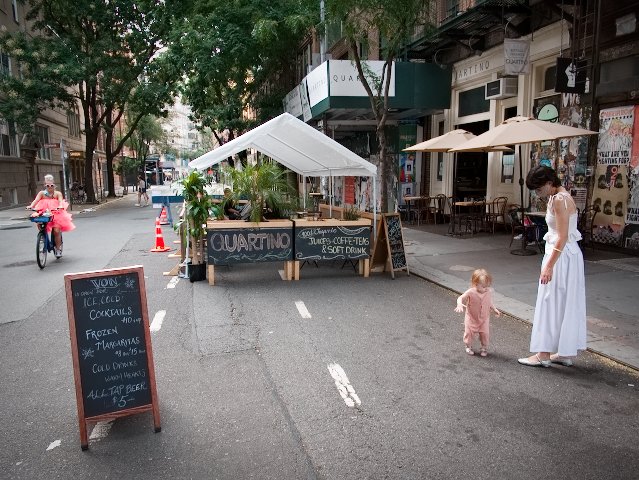 restaurant booths in street